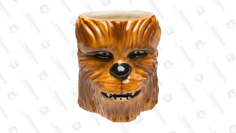 Taza de Chewbacca Zak Designs Star Wars | $8 | AmazonGráfico: Tercius Bufete